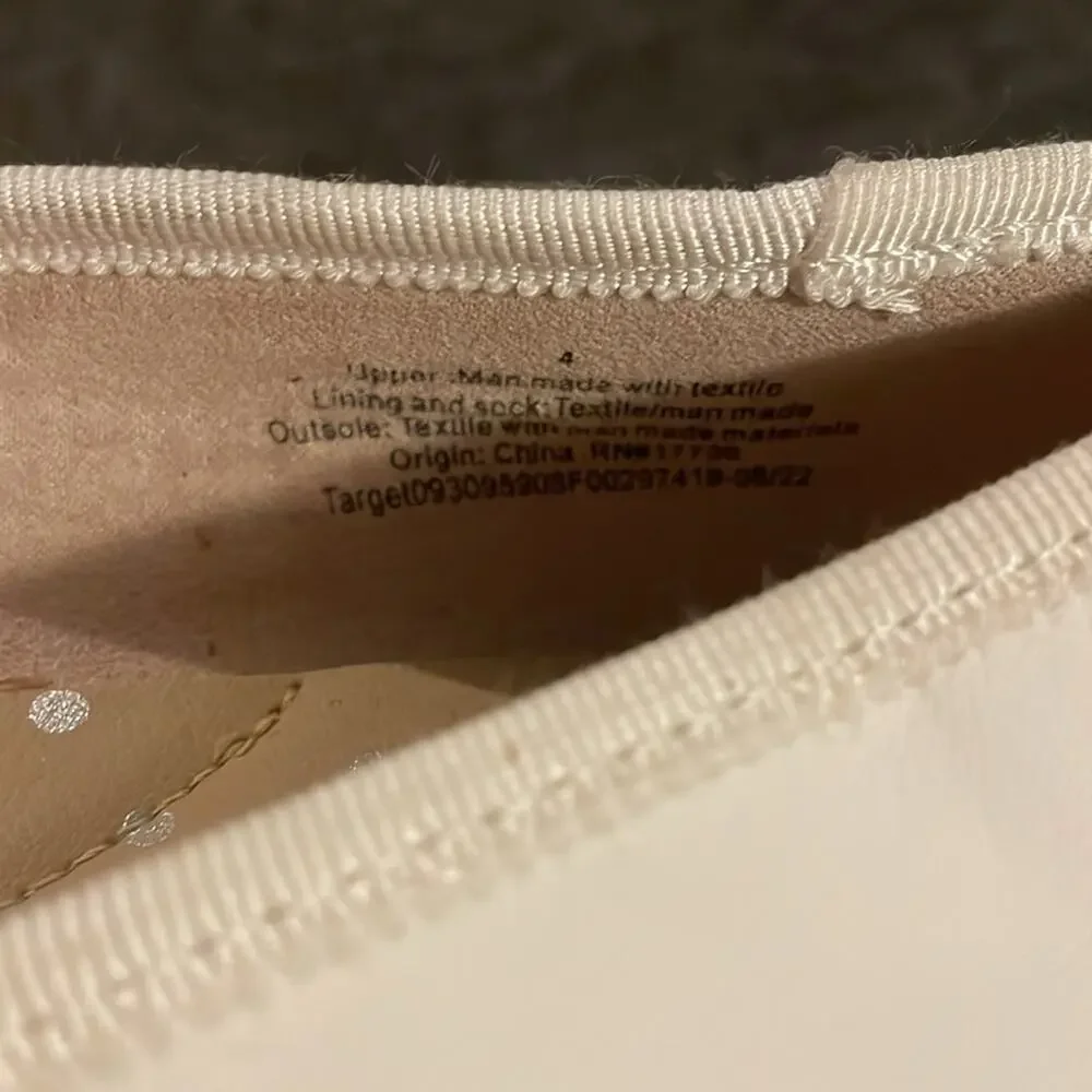 Cat & Jack Brand Girl's size 4 White Ballet Flats Slip On Bow Accent holidays